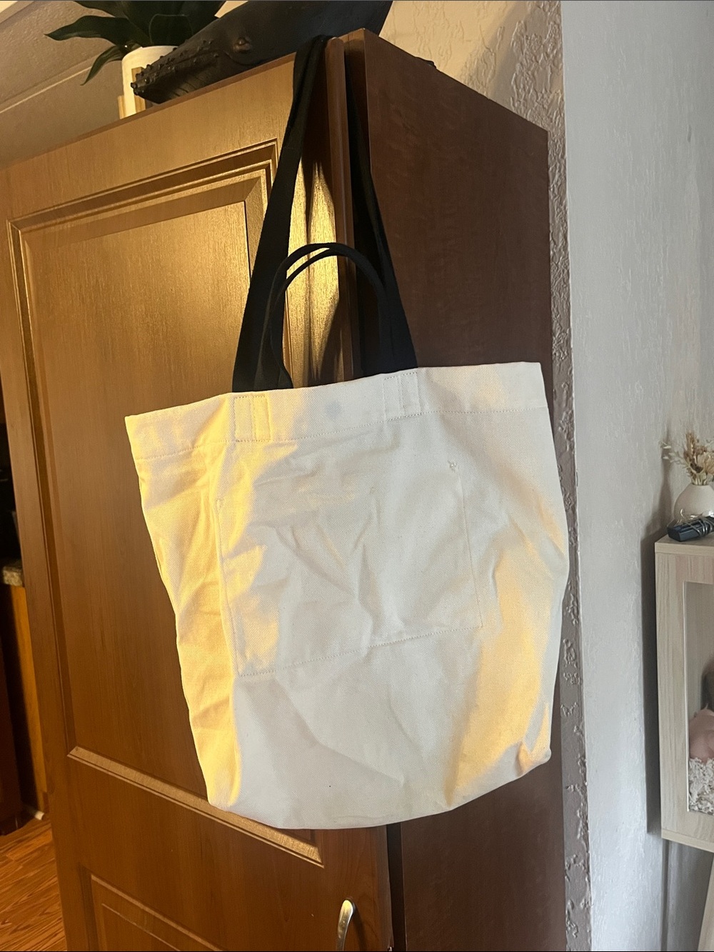 Please read Lululemon athletica Cream Canvas Tote with Black Logo and Straps - Picture 3 of 10